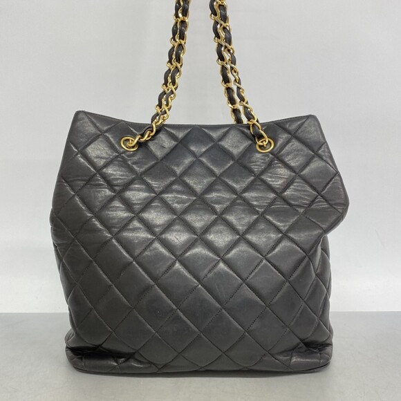 CHANEL Black Lambskin Leather Tote Bag - Picture 14 of 14